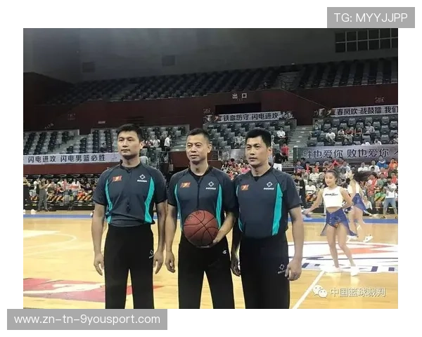 裁判技术革新成为联赛规则演进核心 裁判技术革新成为联赛规则演进核心