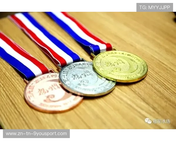 冰球运动员出书分享成长历程成畅销书 冰球运动员出书分享成长历程成畅销书